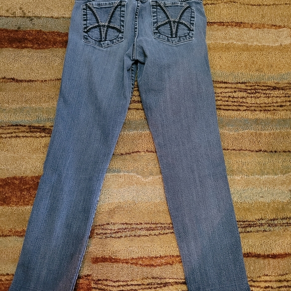 Kut Straight Leg Jeans - Picture 4 of 4